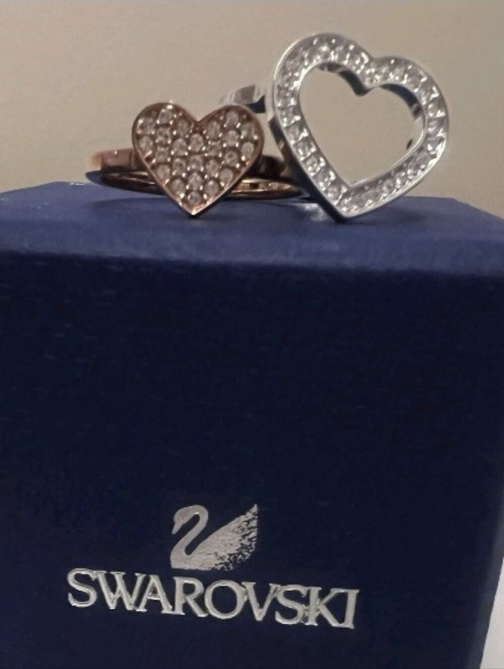 Swarovski Cupid Ring Interconnecting Hearts Size 6 New In box